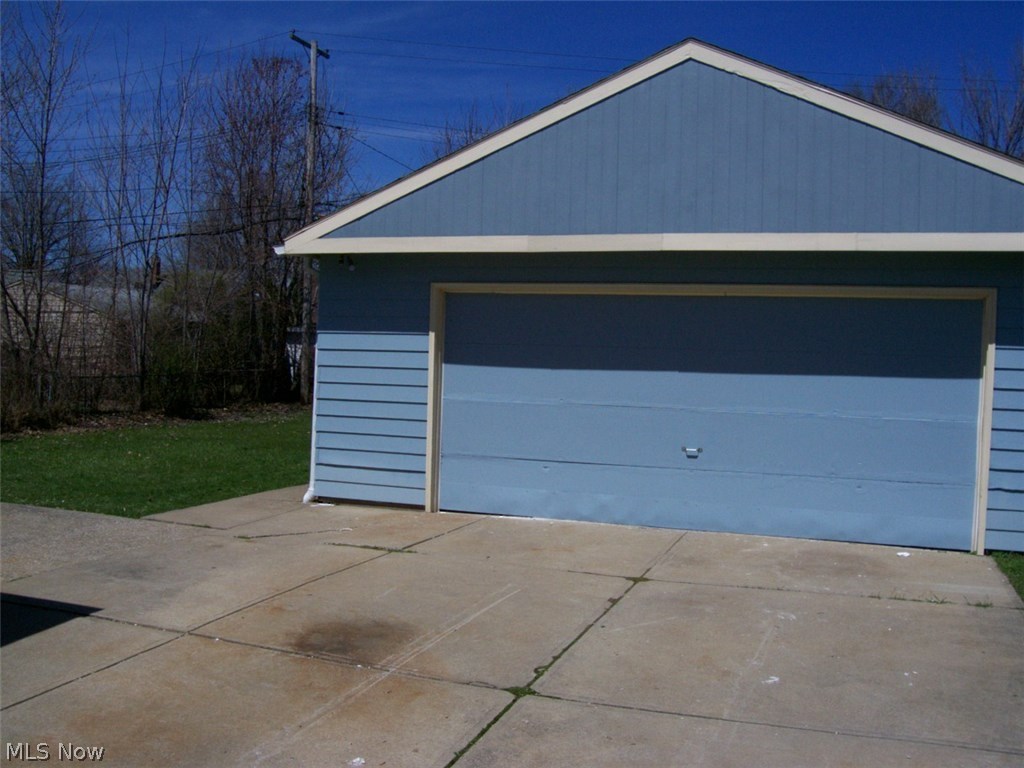 25701 Richards Avenue Euclid OH 44132