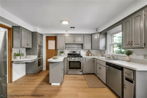 9903 Edgewater Drive Cleveland OH 44102