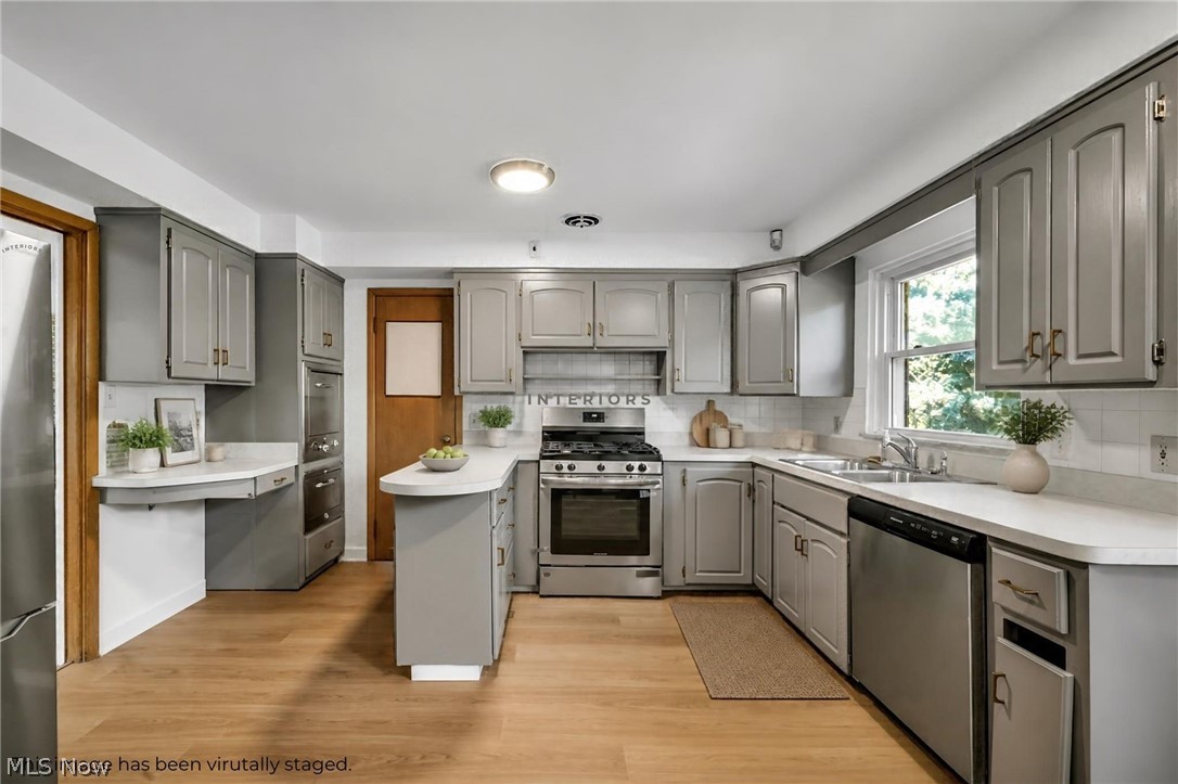 9903 Edgewater Drive Cleveland OH 44102