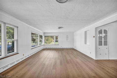 9903 Edgewater Drive Cleveland OH 44102