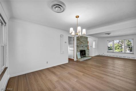 9903 Edgewater Drive Cleveland OH 44102