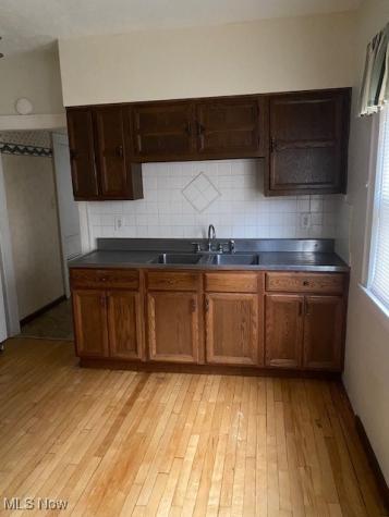 972 Stevenson Road Cleveland OH 44110