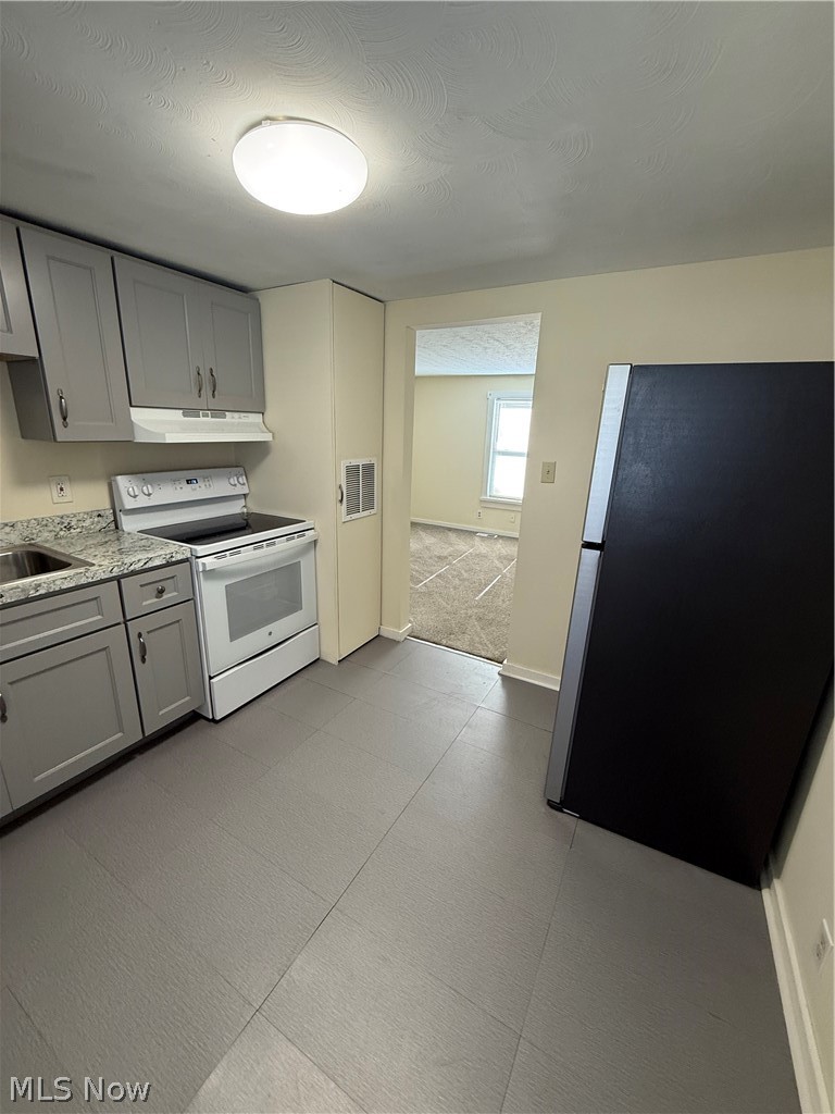 368 Stewart Street Zanesville OH 43701