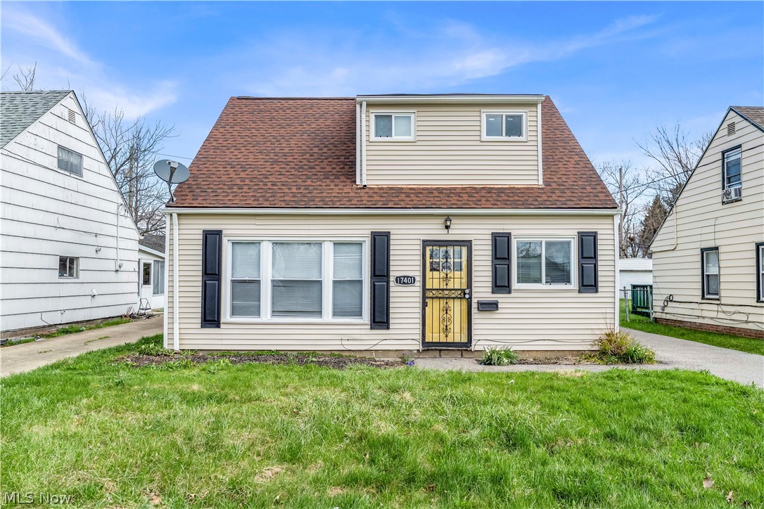 17401 Wayne Drive Cleveland OH 44128