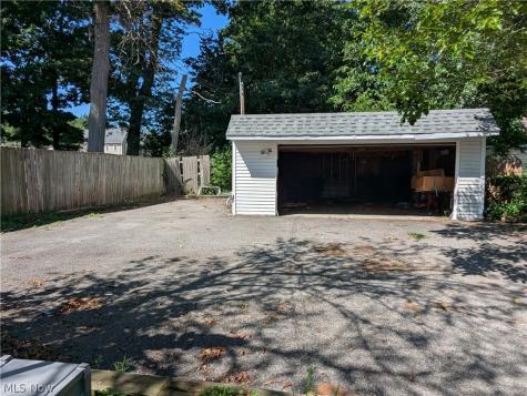1340 Sheffield Road South Euclid OH 44121