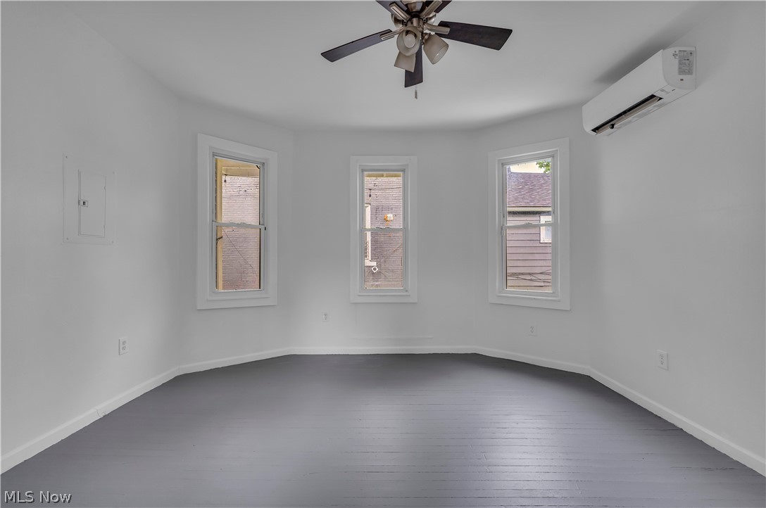 5011 Clark Avenue Cleveland OH 44102