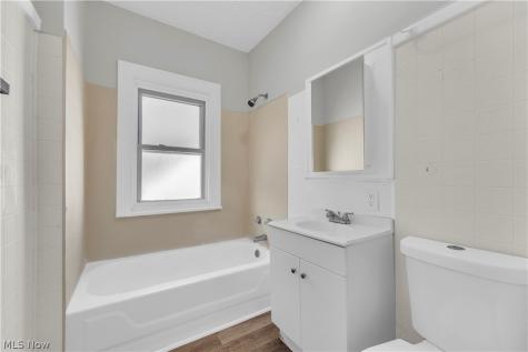 3394 E 146th Street Cleveland OH 44120