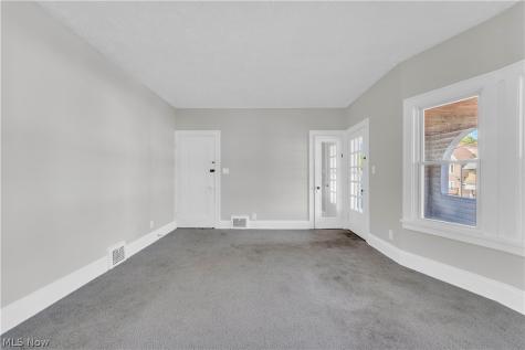 3394 E 146th Street Cleveland OH 44120