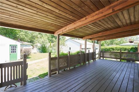 1056 Endicott Drive Akron OH 44313