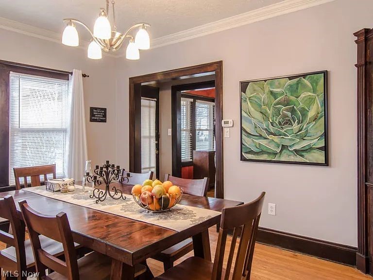 1551 Maple Road Cleveland Heights OH 44121