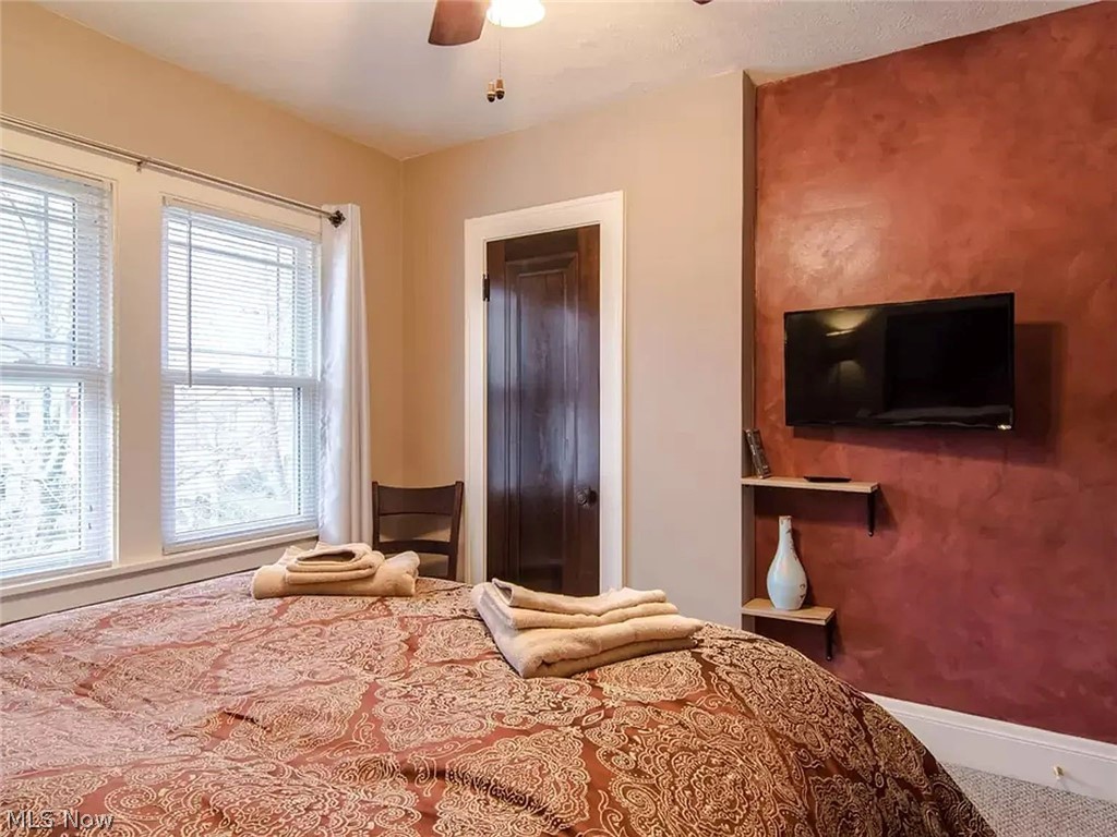 1551 Maple Road Cleveland Heights OH 44121