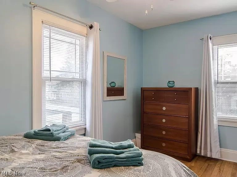 1551 Maple Road Cleveland Heights OH 44121