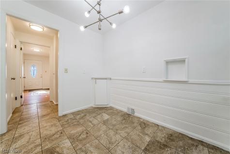 23509 Beachwood Boulevard Beachwood OH 44122