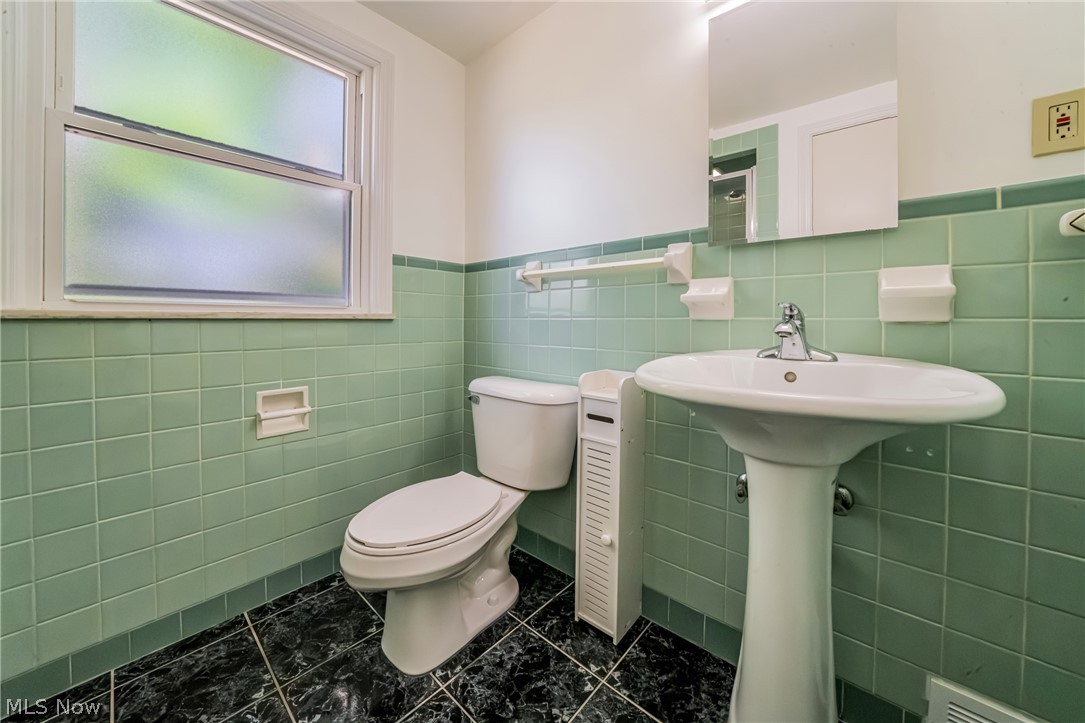 23509 Beachwood Boulevard Beachwood OH 44122