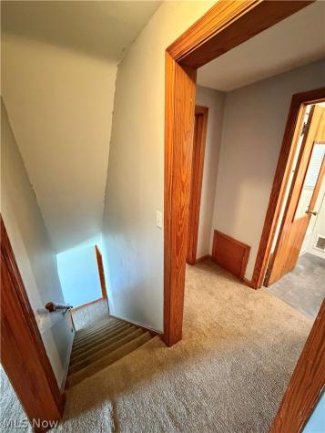 736 West Street Niles OH 44446