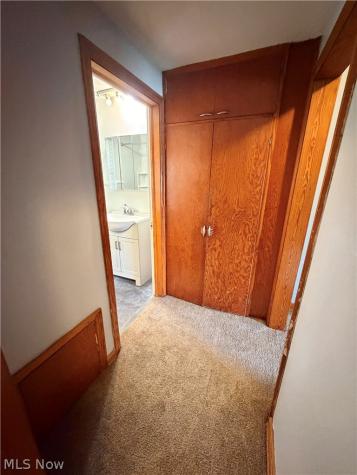 736 West Street Niles OH 44446