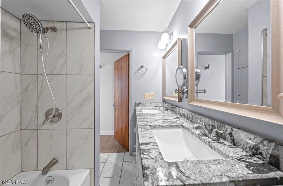 5119 W 5th Street Brooklyn Heights OH 44131