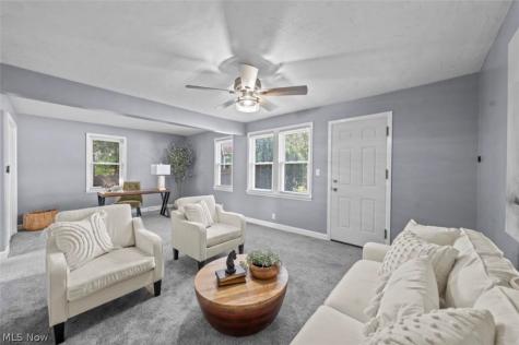 5119 W 5th Street Brooklyn Heights OH 44131