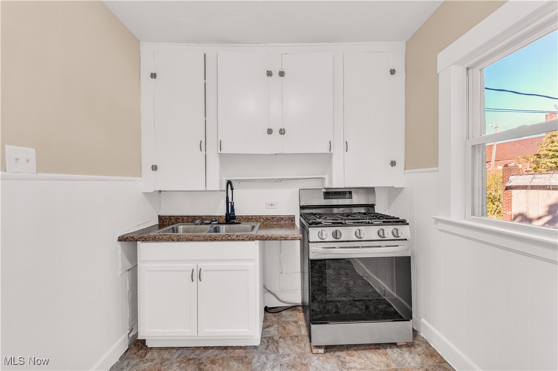 3865 W 16th Street Cleveland OH 44109