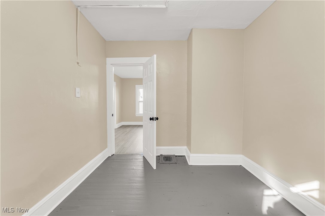 3865 W 16th Street Cleveland OH 44109