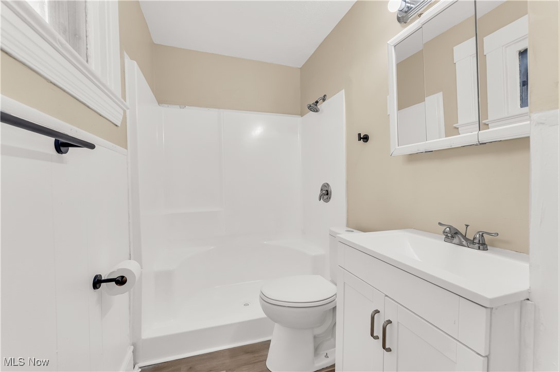 3865 W 16th Street Cleveland OH 44109