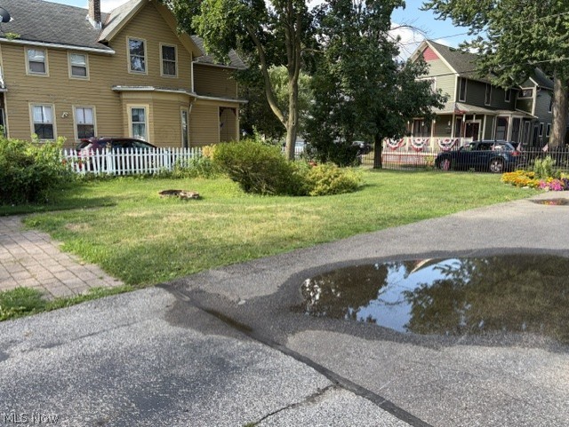 1745 W 31st Place Cleveland OH 44113