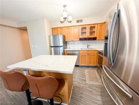 2222 Detroit Avenue Cleveland OH 44113