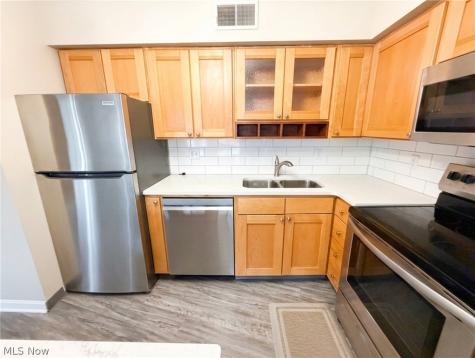 2222 Detroit Avenue Cleveland OH 44113