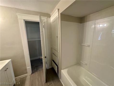 555 Lumiere Street Akron OH 44306