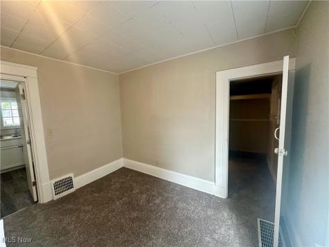 555 Lumiere Street Akron OH 44306