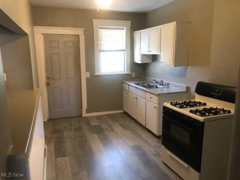1834 E 31st Street Lorain OH 44055