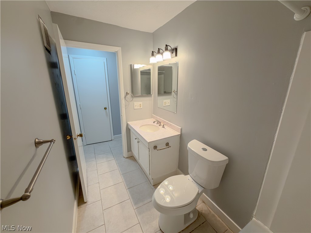 640 S Shore Court Vermilion OH 44089