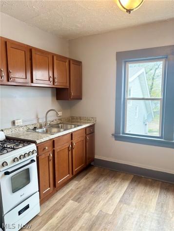 8208 Denison Avenue Cleveland OH 44102