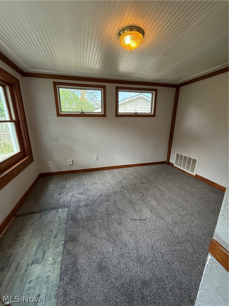 1818 Schiller Avenue Cuyahoga Falls OH 44223