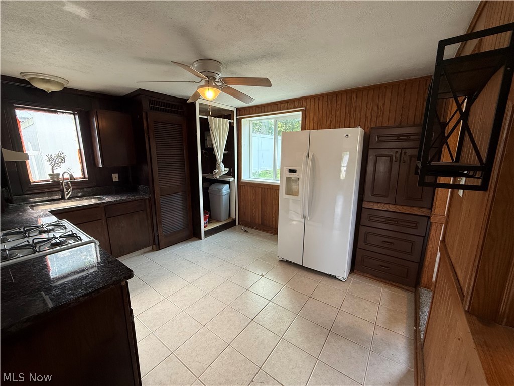 1818 Schiller Avenue Cuyahoga Falls OH 44223