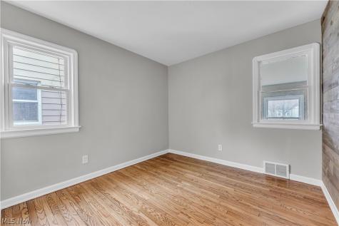 13614 Terminal Avenue Cleveland OH 44135