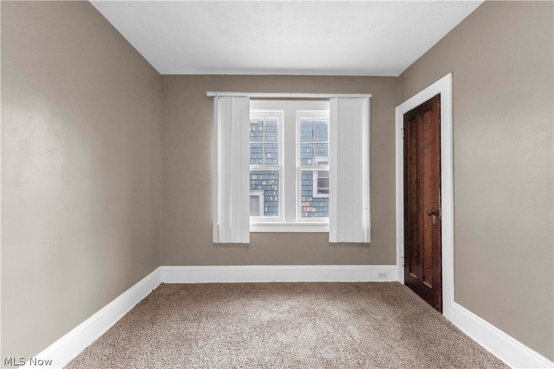 1467 Larchmont Road Cleveland OH 44110