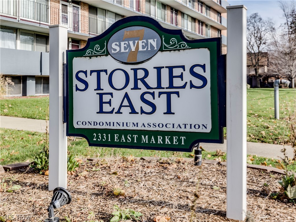 2331 E Market Street Akron OH 44312