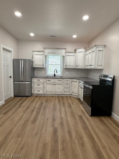 7071 Township Road 466 Lakeville OH 44638