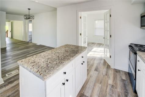 1548 Biltmore Road Lyndhurst OH 44124