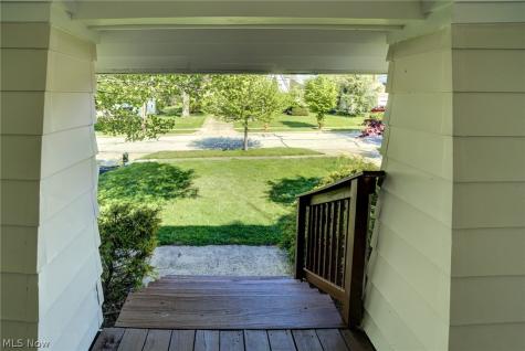 1548 Biltmore Road Lyndhurst OH 44124