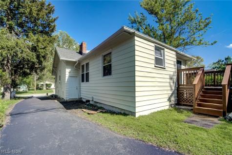 1548 Biltmore Road Lyndhurst OH 44124