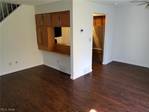 9997 Independence Drive North Royalton OH 44133