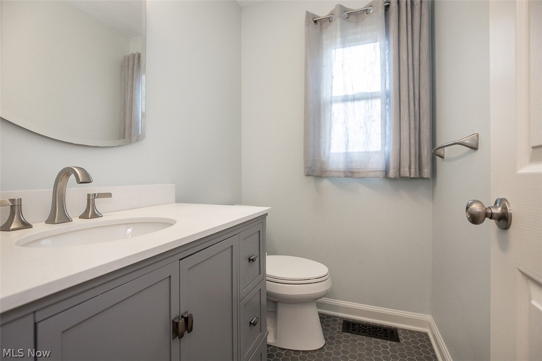 7528 Lakedge Court Hudson OH 44236