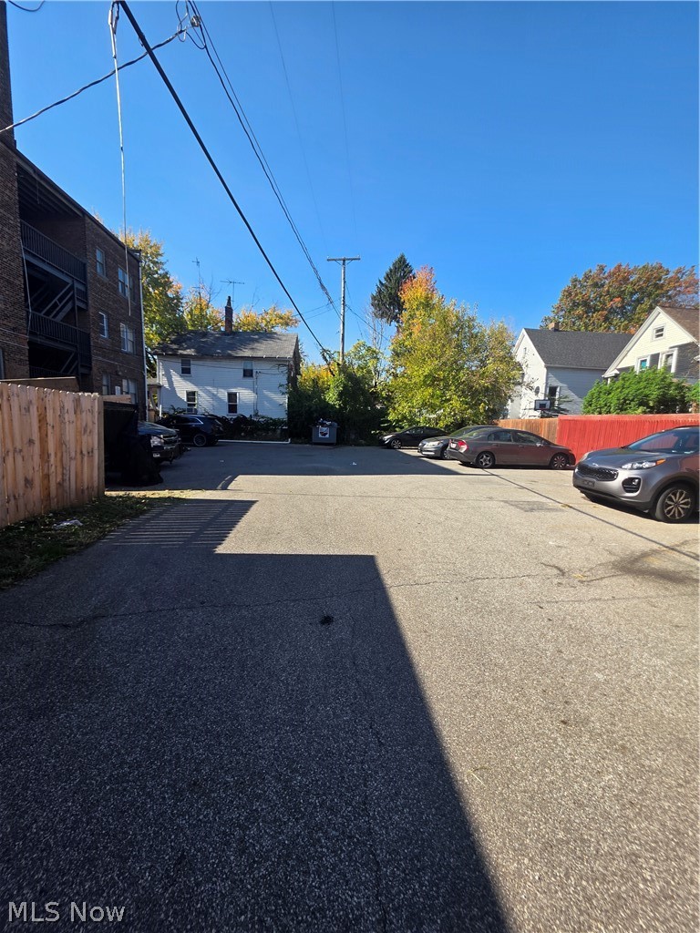 3308 Archwood Avenue Cleveland OH 44109