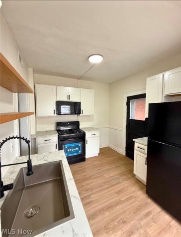 3308 Archwood Avenue Cleveland OH 44109
