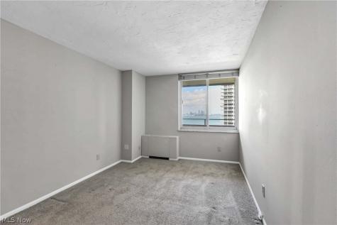 12900 Lake Avenue Lakewood OH 44107