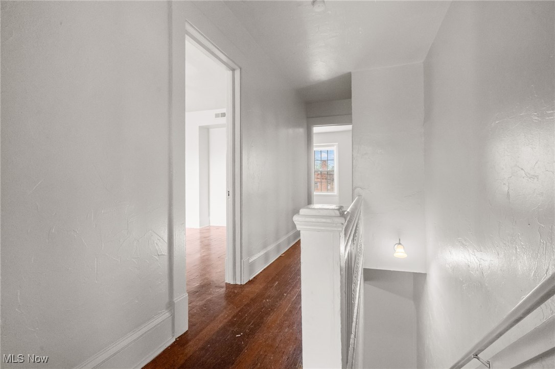 15416 Waterloo Road Cleveland OH 44110