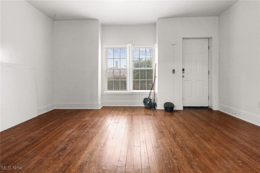 15416 Waterloo Road Cleveland OH 44110