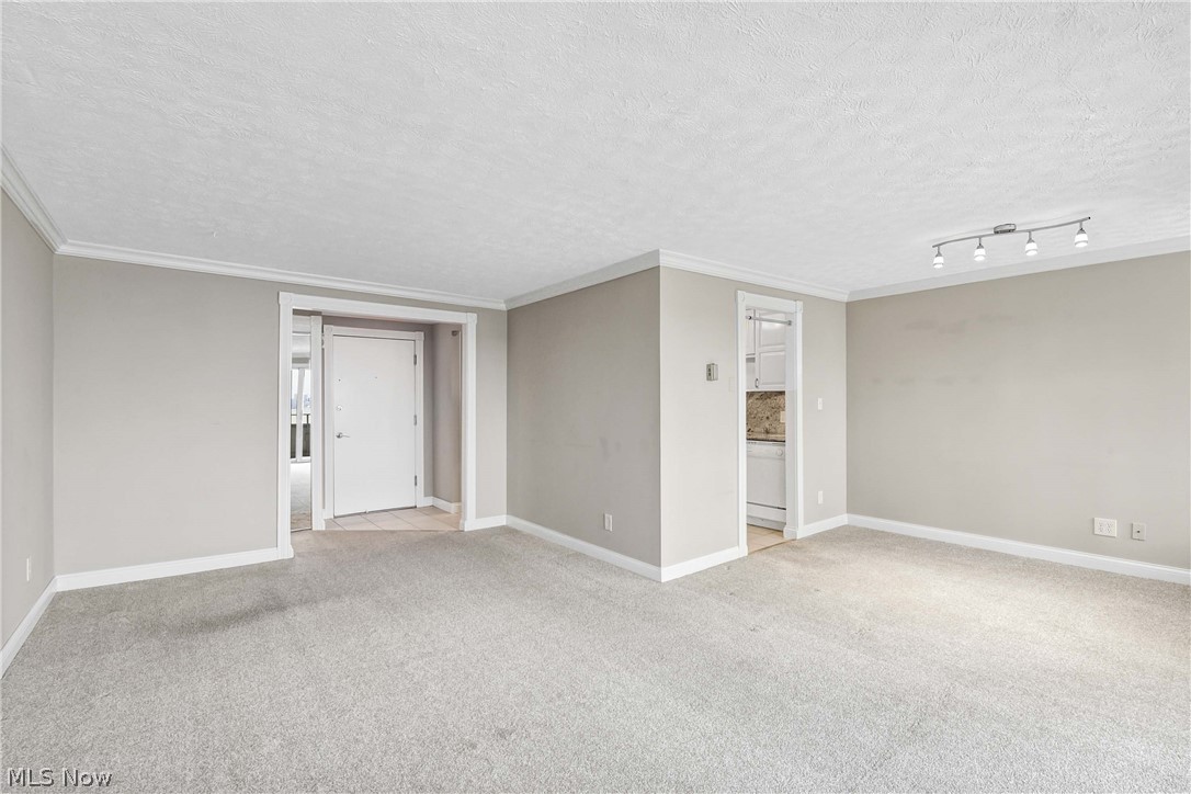 12900 Lake Avenue Lakewood OH 44107